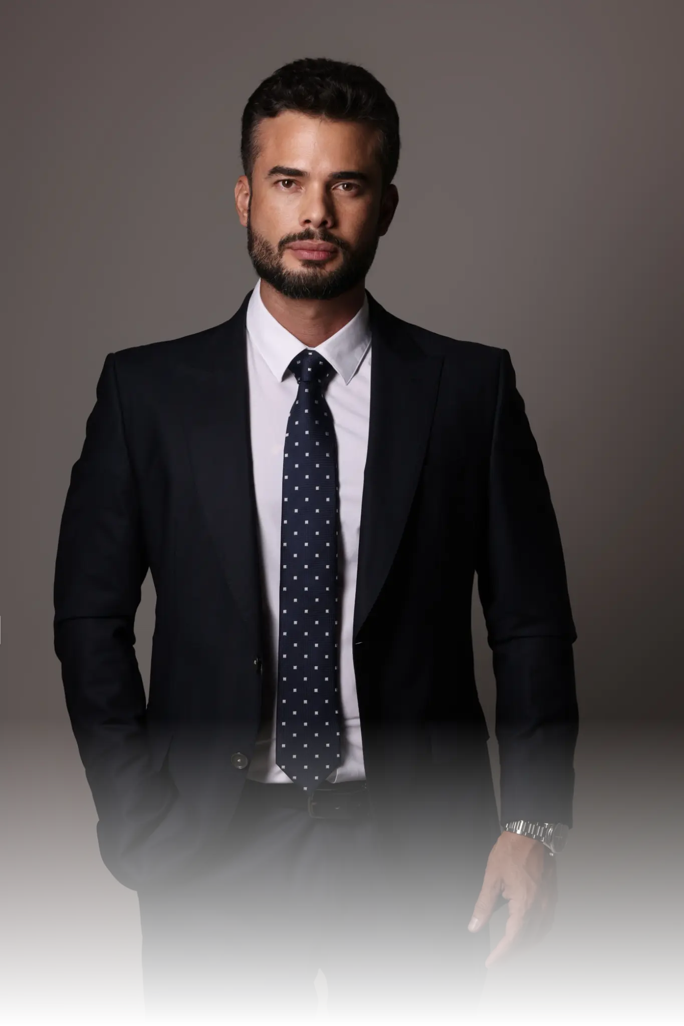 Dr. Daniel Cavalcante